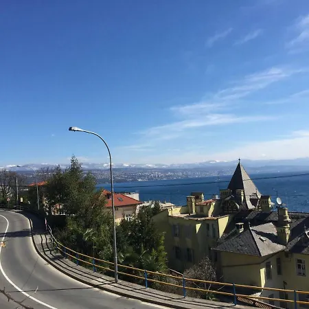 Ana * Opatija