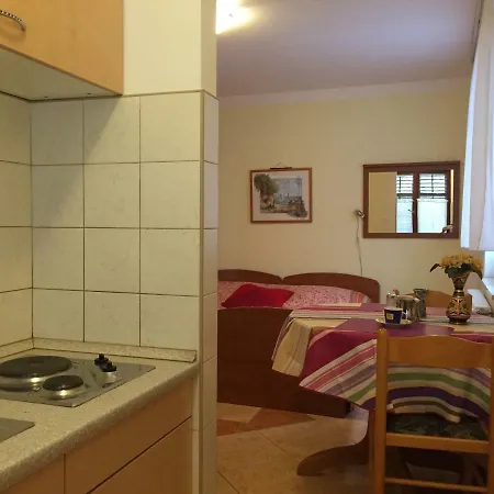 Ana Apartment